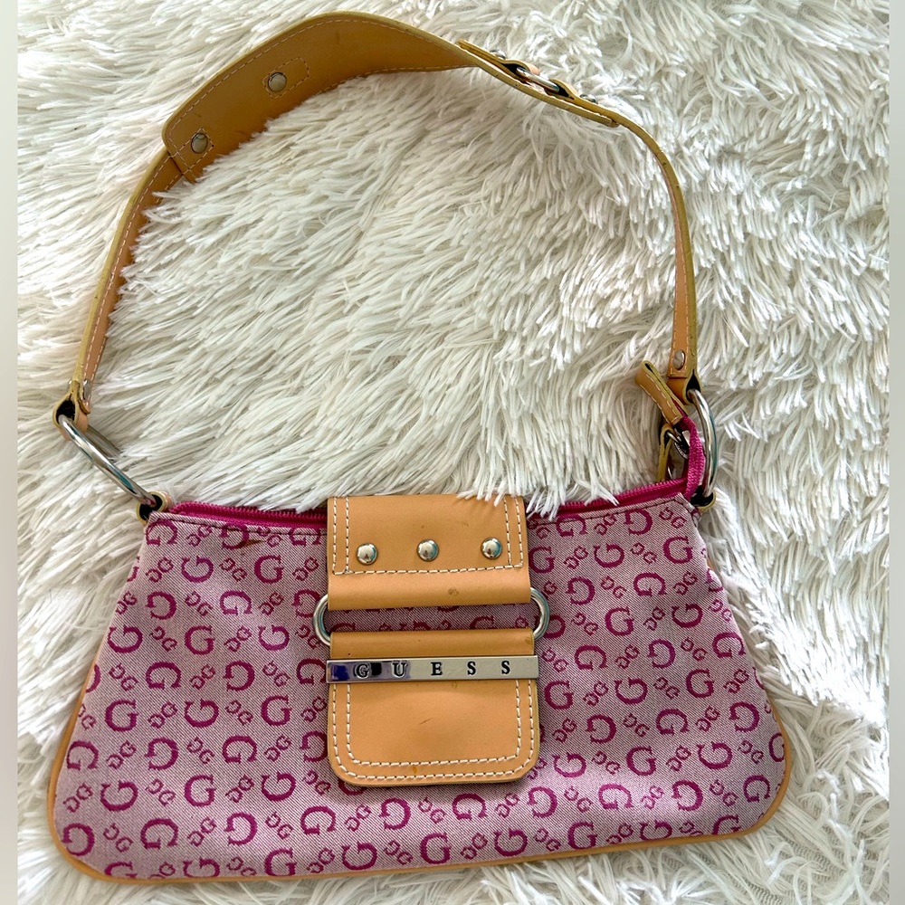 Little Y2K shoulder bag by GUESS